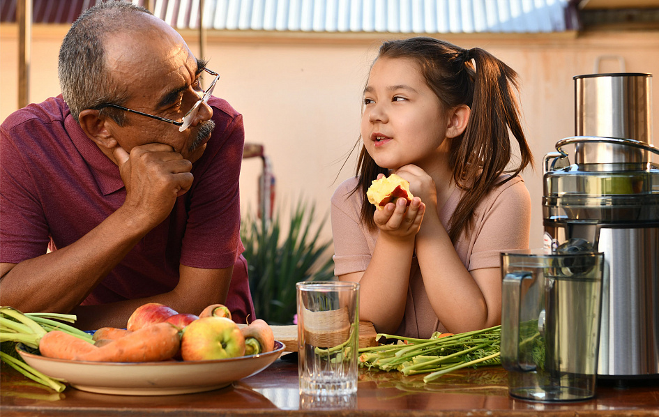 ISHONCH: ребрендинг, который привёл к росту компании - Портфолио Depot